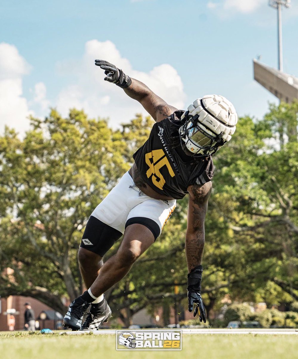 Teyondre coleman tweet media