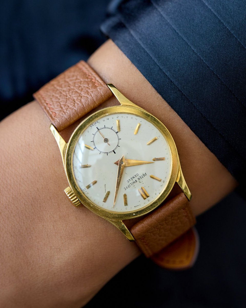Sothebys's tweet image. The foundational Patek Philippe Calatrava — with an unexpected link to the American motor industry.

Introduced in 1932, the reference 96 marks the origin point: the first Calatrava, and a model that would define the brand’s design language for decades to come. Produced for over