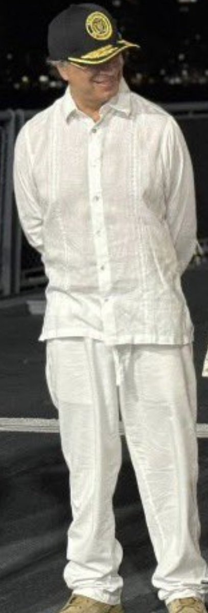 Adriana Martinez tweet media