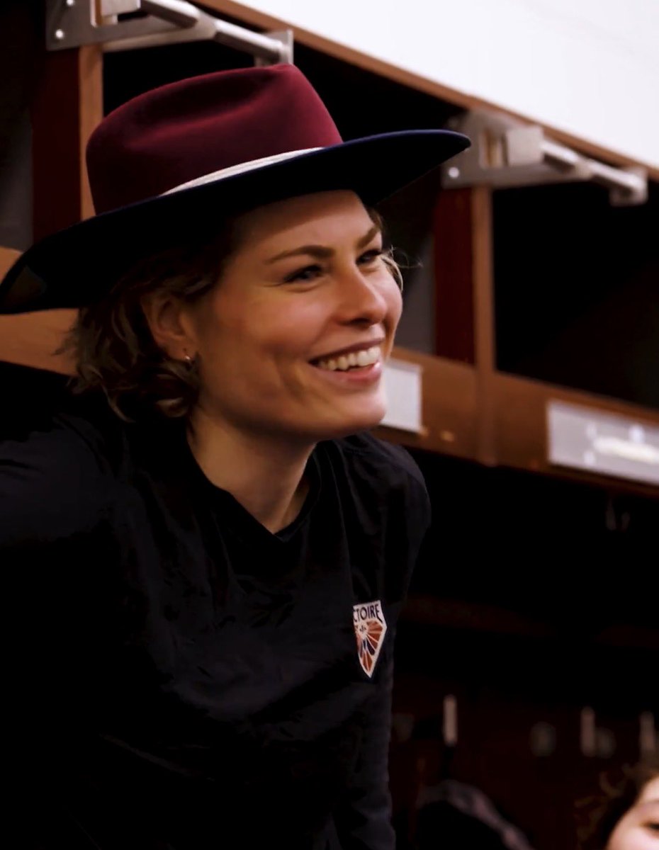 dani 💙🖤 tweet media