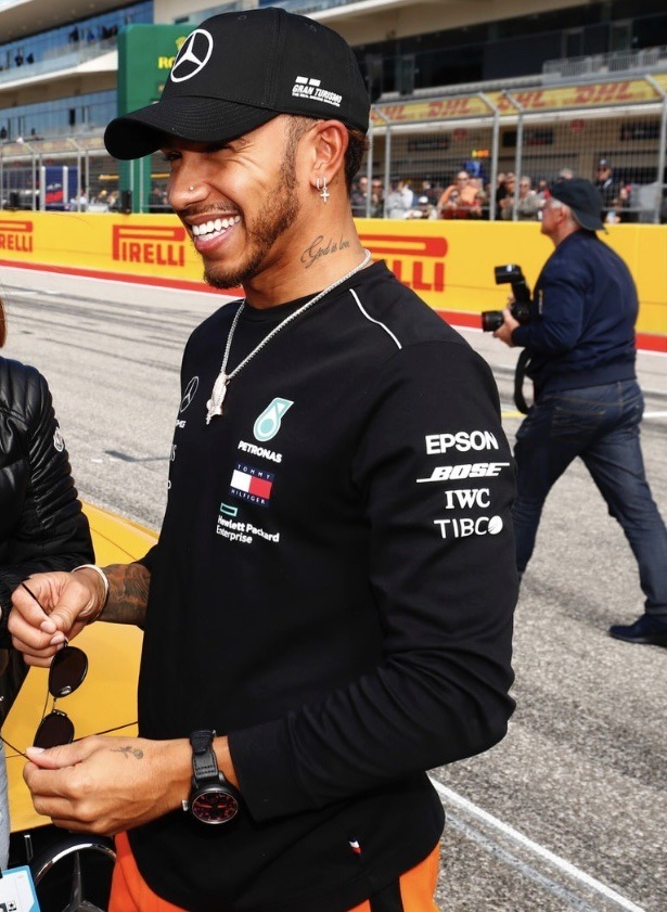 4644 files™ tweet media