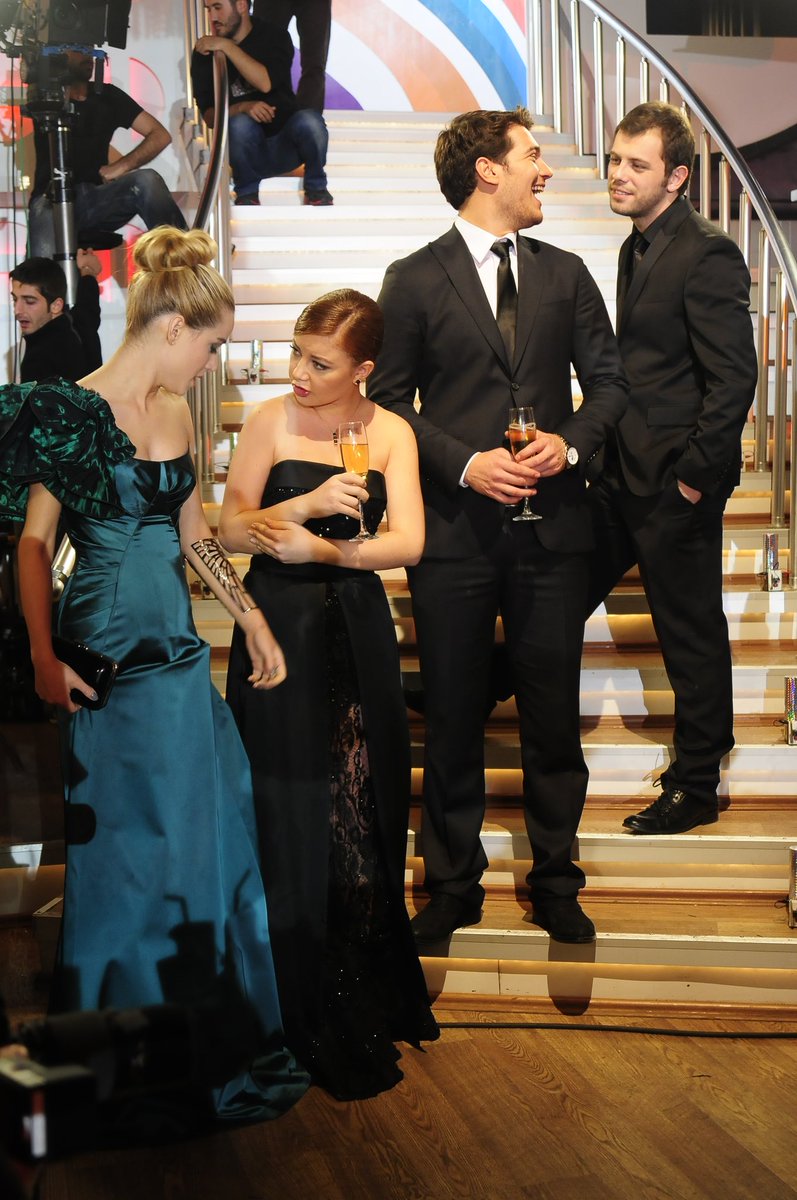 CalinosEntertainment tweet media