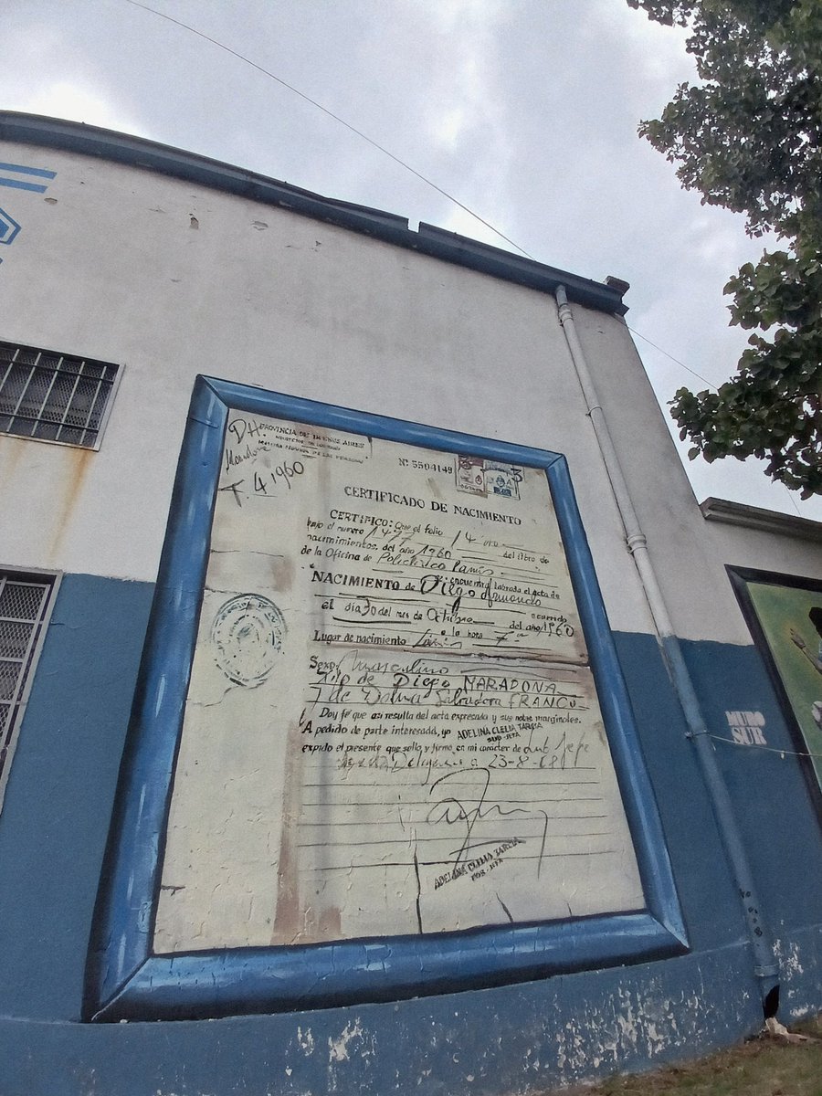 InesBusquets's tweet photo. La casa, el club, la escuela de Dios en Villa Fiorito. No hace falta ir hasta Nápoles https://t.co/neHvgPQtYq