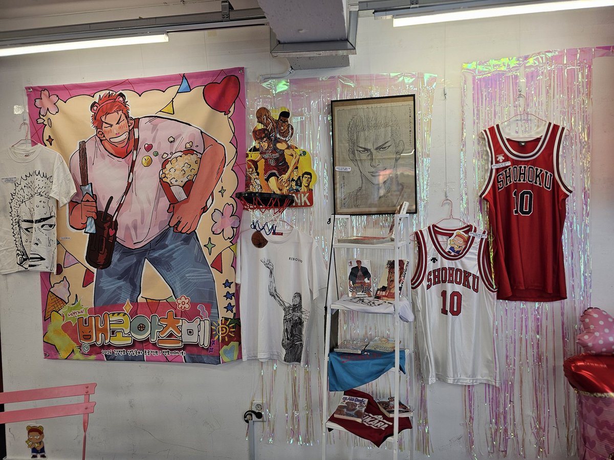 포우ポウー tweet media