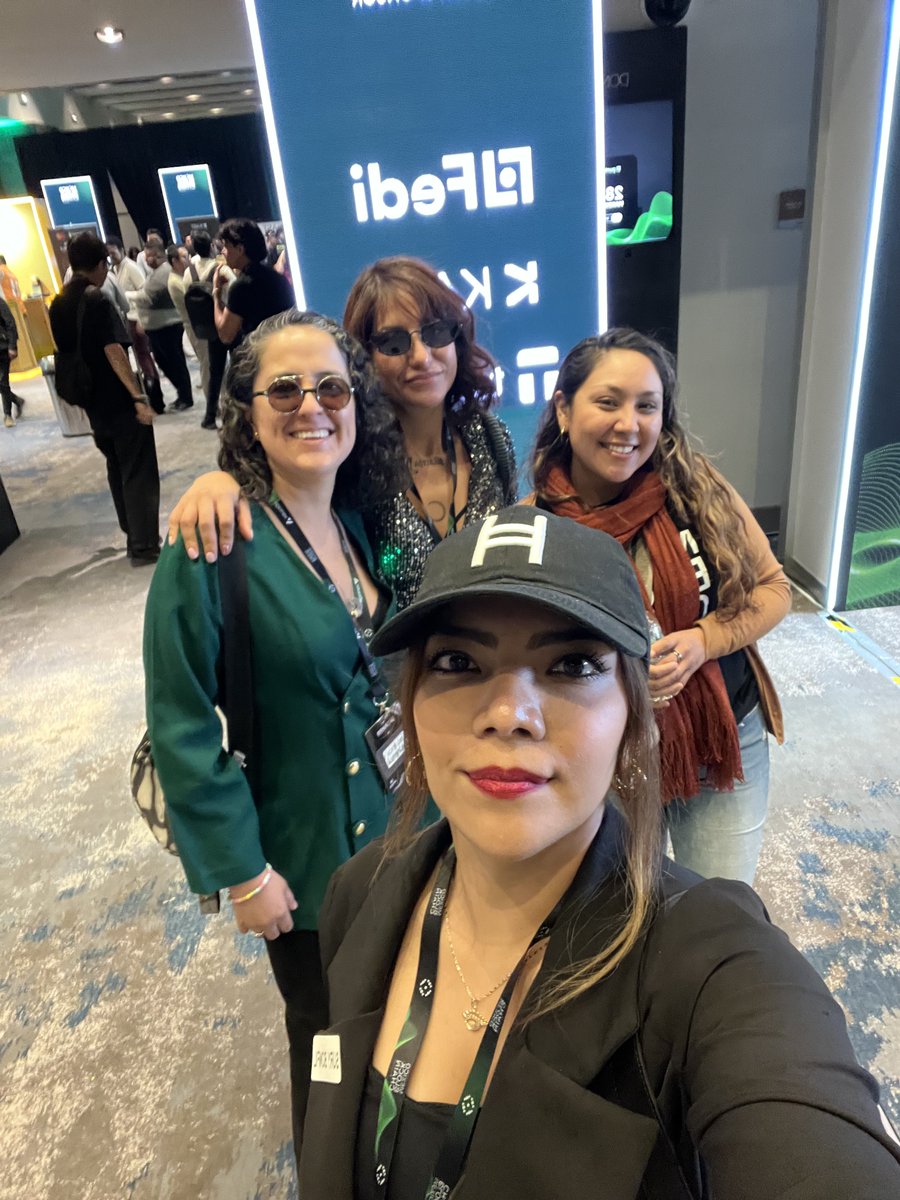 Sury Bonfil ✨ tweet media