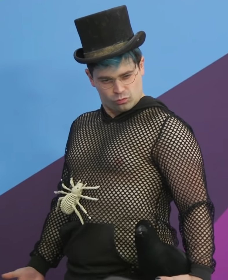 Daily Damien Haas tweet media