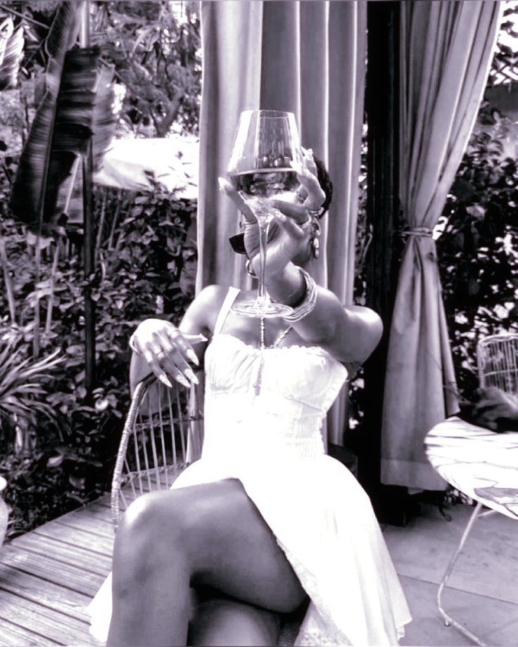 ❛ 𝕮𝐴𝑇𝑊𝑂𝑀𝐴𝑁 ᵃˡᵗ ᔆʰᵃᵖᵉ tweet media