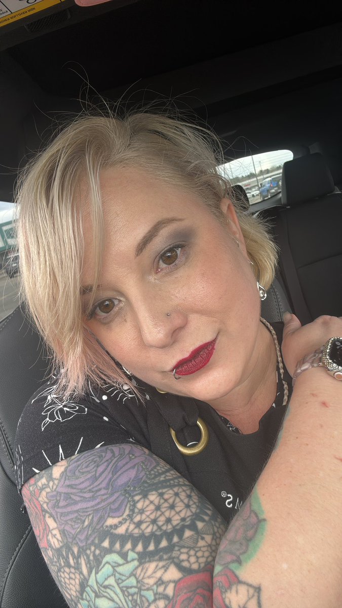 Lamaaaaa (Vickidoll) 🩷 tweet media