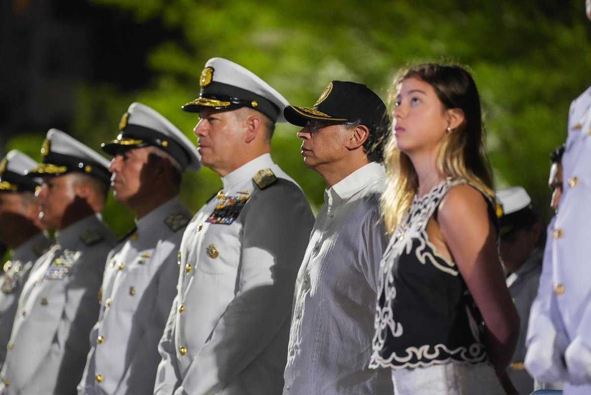 Gustavo Petro tweet media