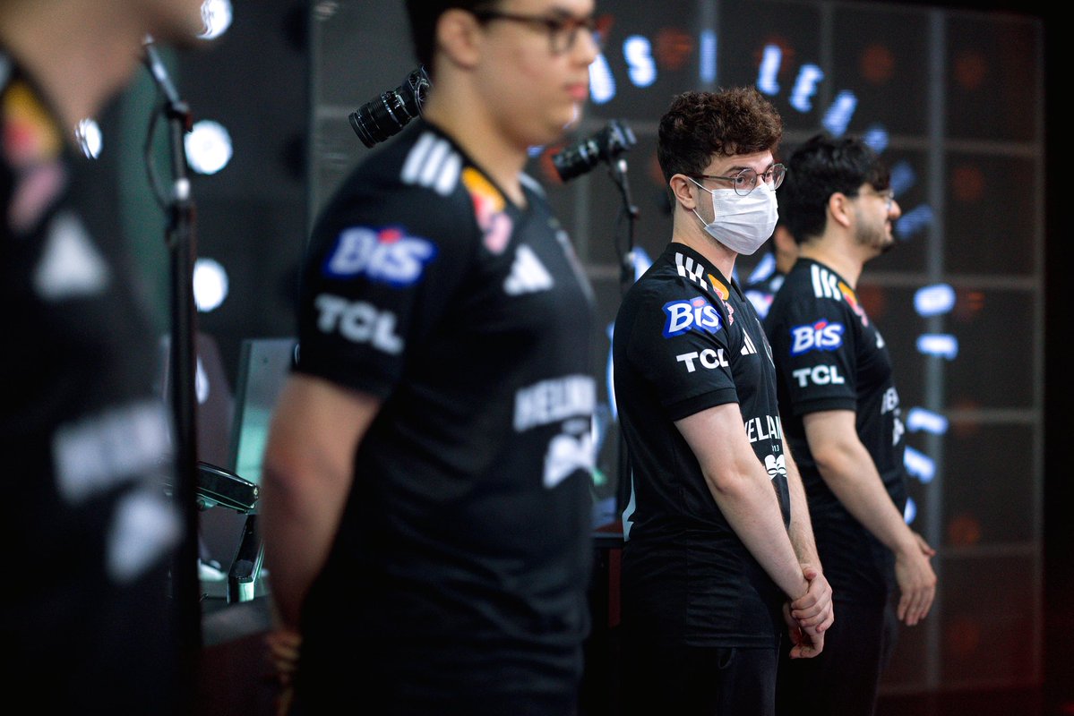 FURIA Tutsz tweet media