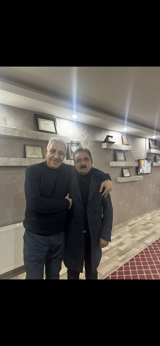 ak_catak's tweet photo. Van Şoförler ve Otomobilciler Esnaf Odası Başkanlığına seçilen Faruk Alparslan’ı tebrik ediyorum. Bir dönem birlikte çalışma fırsatı bulduğumuz başknmza yeni görevinde başarılar diliyor, esnafımıza hayırlı olmasını temenni ediyorum. @F_Farukalpaslan  @TahsinBabur @MustafaAlkayis https://t.co/Z5qD2OOAcq