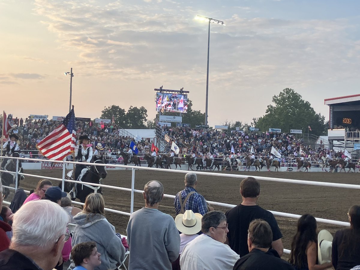 Jeffrey Vallese tweet media