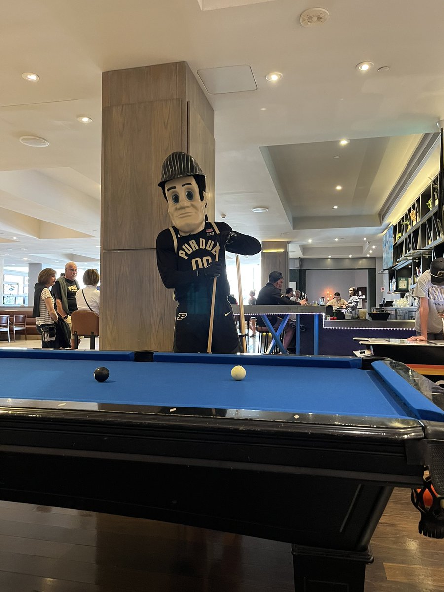 Derek Schultz tweet media