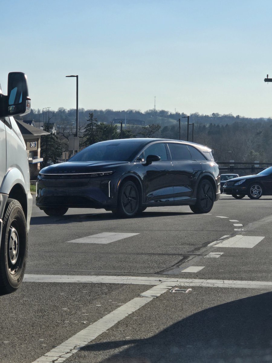 Lucid Dreamz tweet media