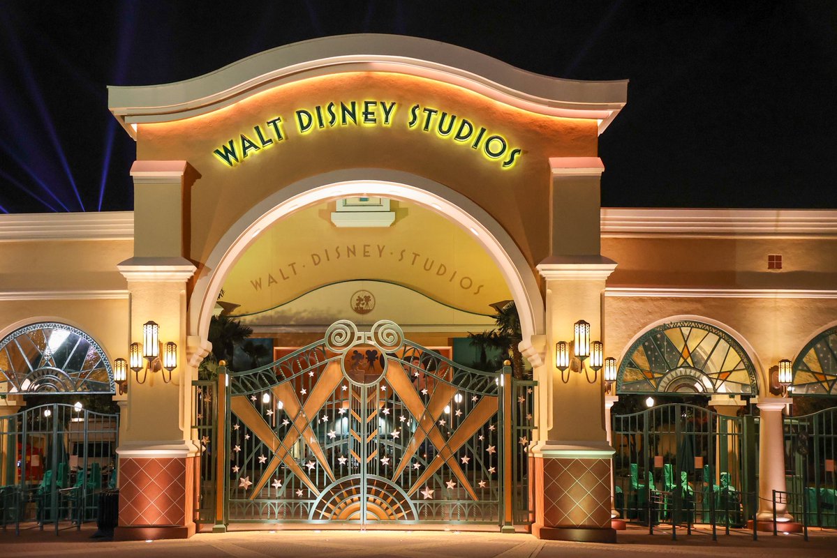 Thrill Pix tweet media