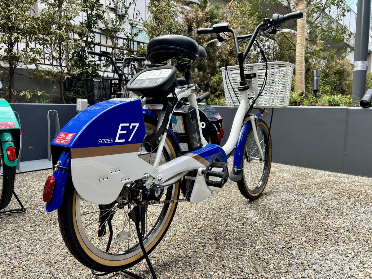 先日導入された ラッピングバイクシェアをご紹介③ 次はE7系ラッピング