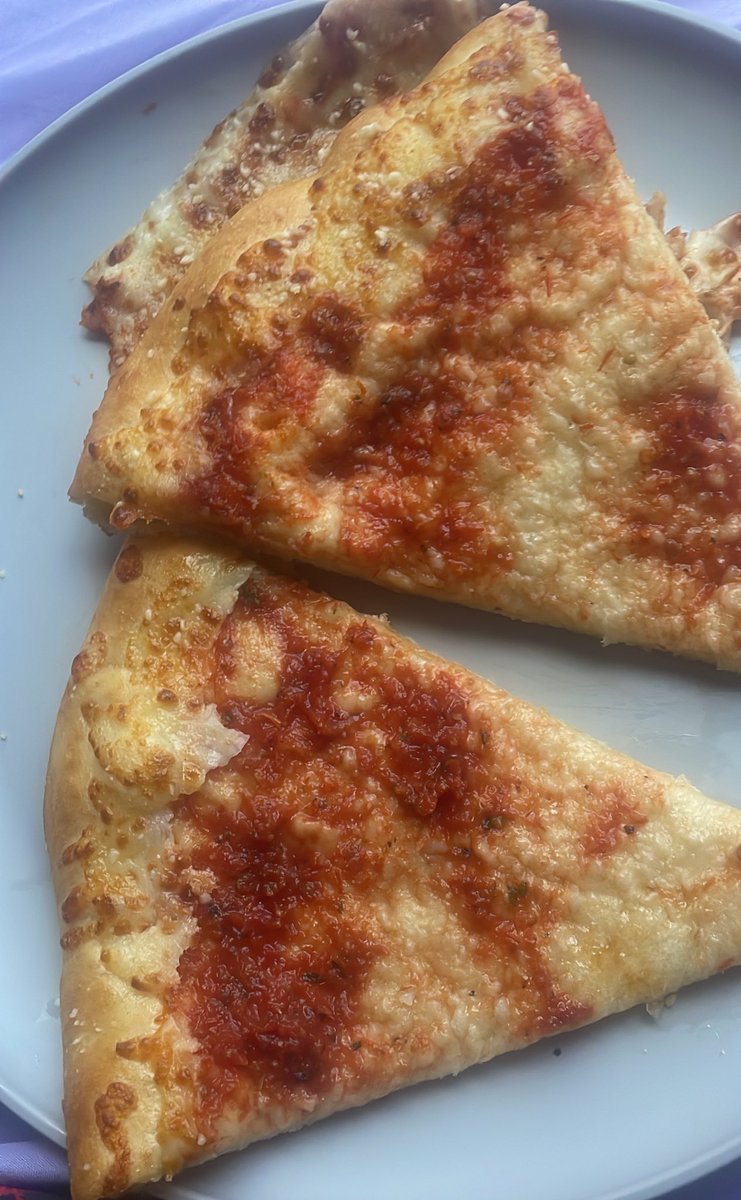 emi🐾 shedtwt tweet media