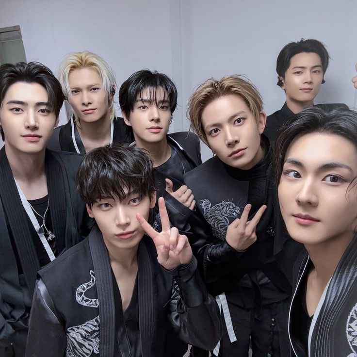 𖦹 ׂ 𓈒 hooniee 🦭 ˎˊ˗ ENHYPEN IS 7. tweet media