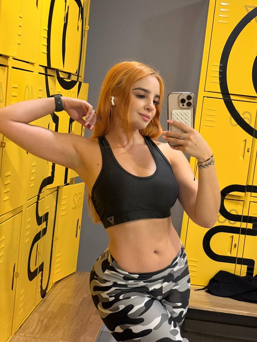 Eve 🧡 tweet media