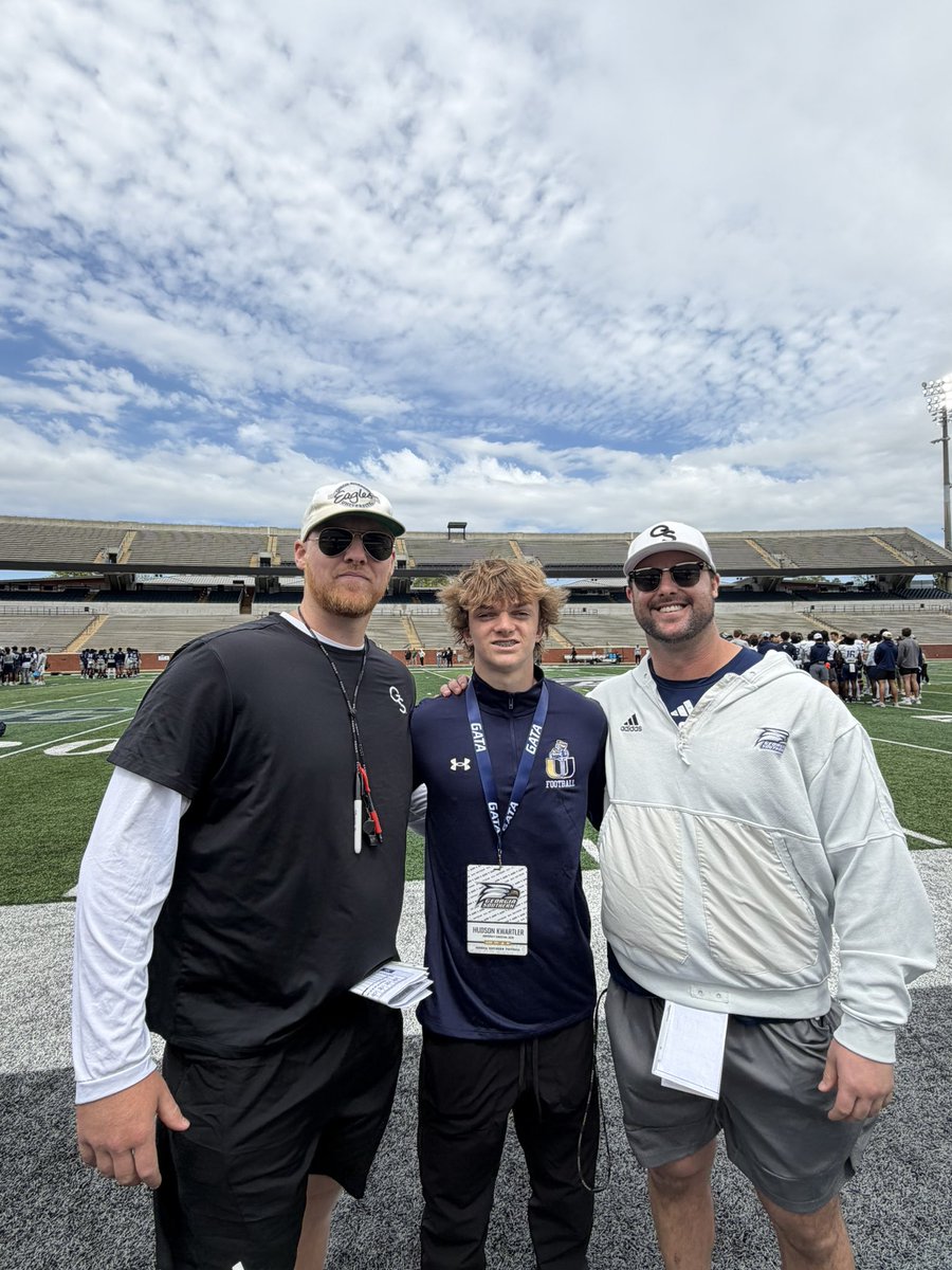 hudsonkwartler's tweet photo. Had a great time visiting @GSAthletics_FB for a spring practice today! Thank you @CoachBWilson_ and @Coach_ABeck for having me out! Can’t wait to be back this summer!
@Mhamm5507 @PEBODY83 @4thDownU @HKA_Tanalski @RecruitingBh @bhernyscoutguy https://t.co/4sAqYEaPqj