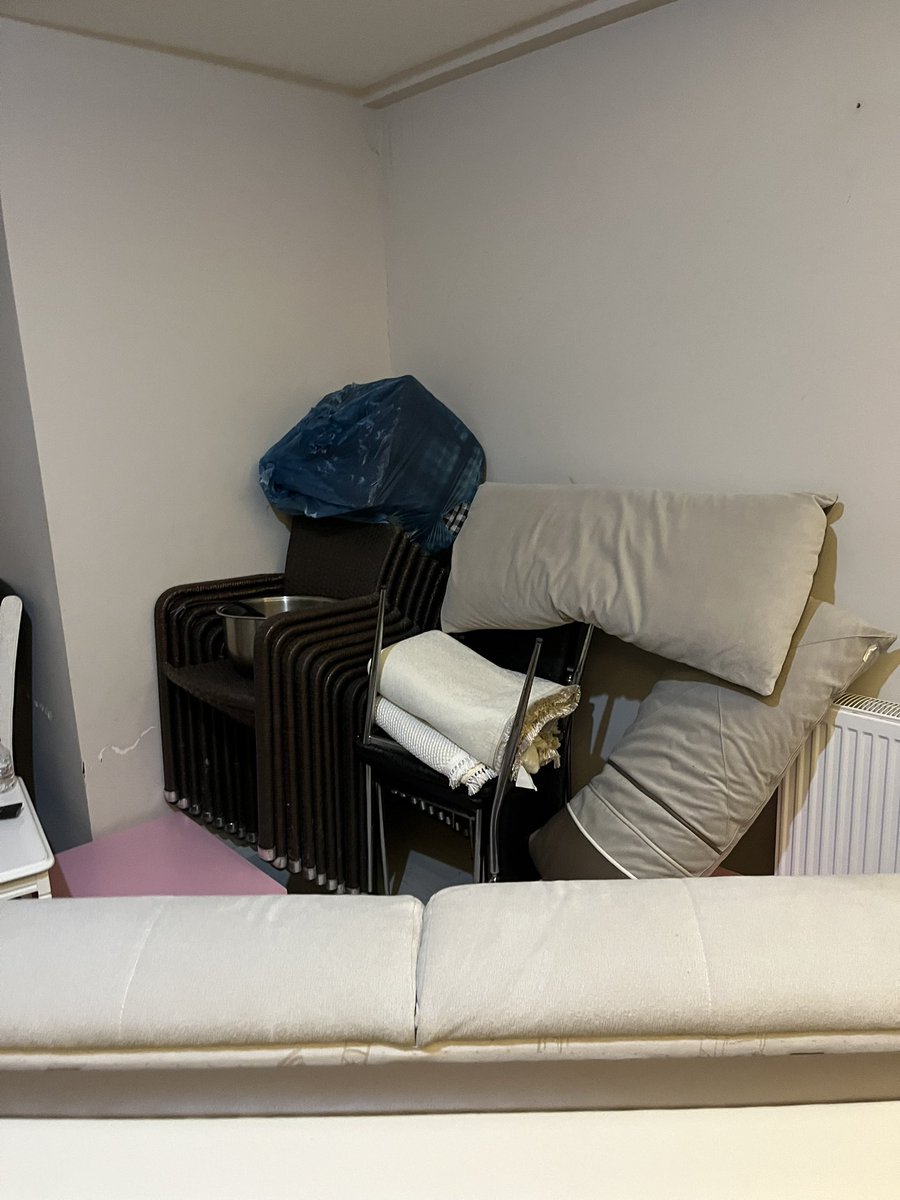 twink kralı aemond tweet media