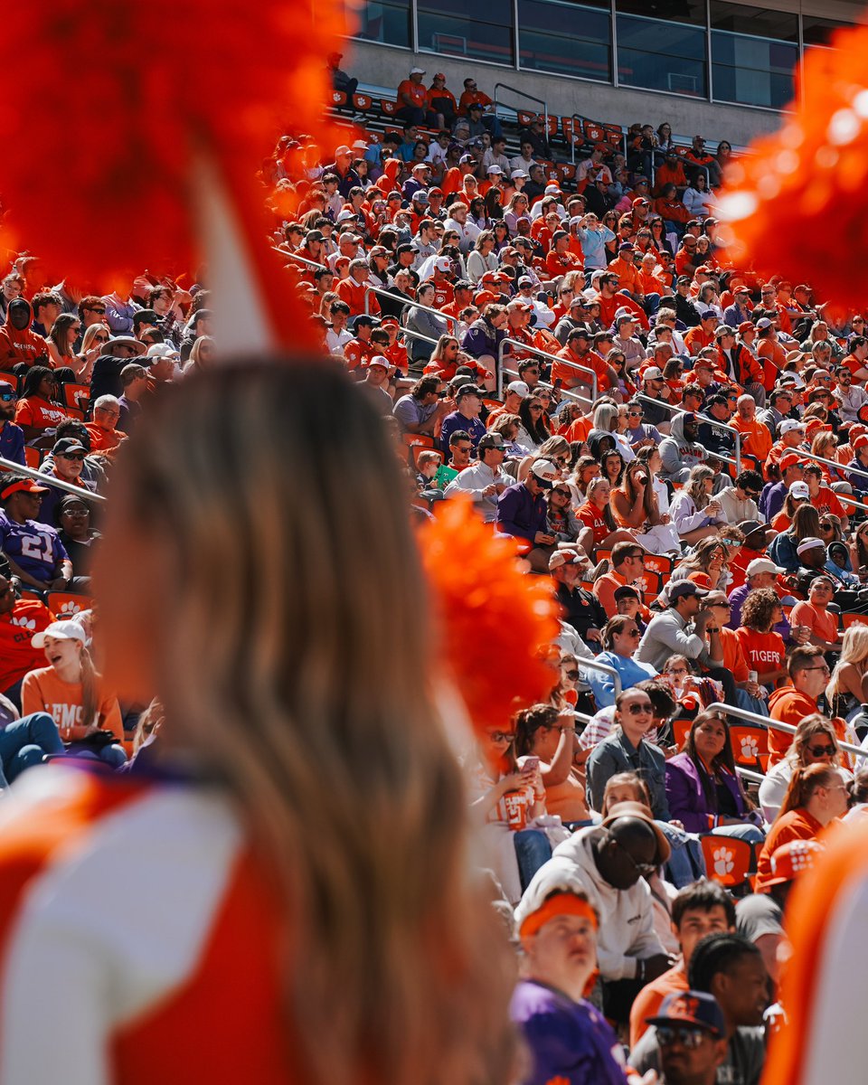 Clemson Athletics tweet media