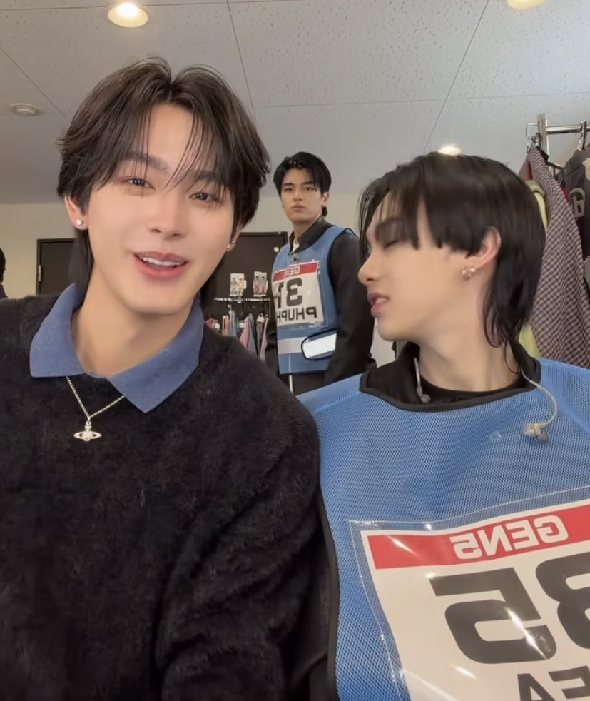 มวล. tweet media