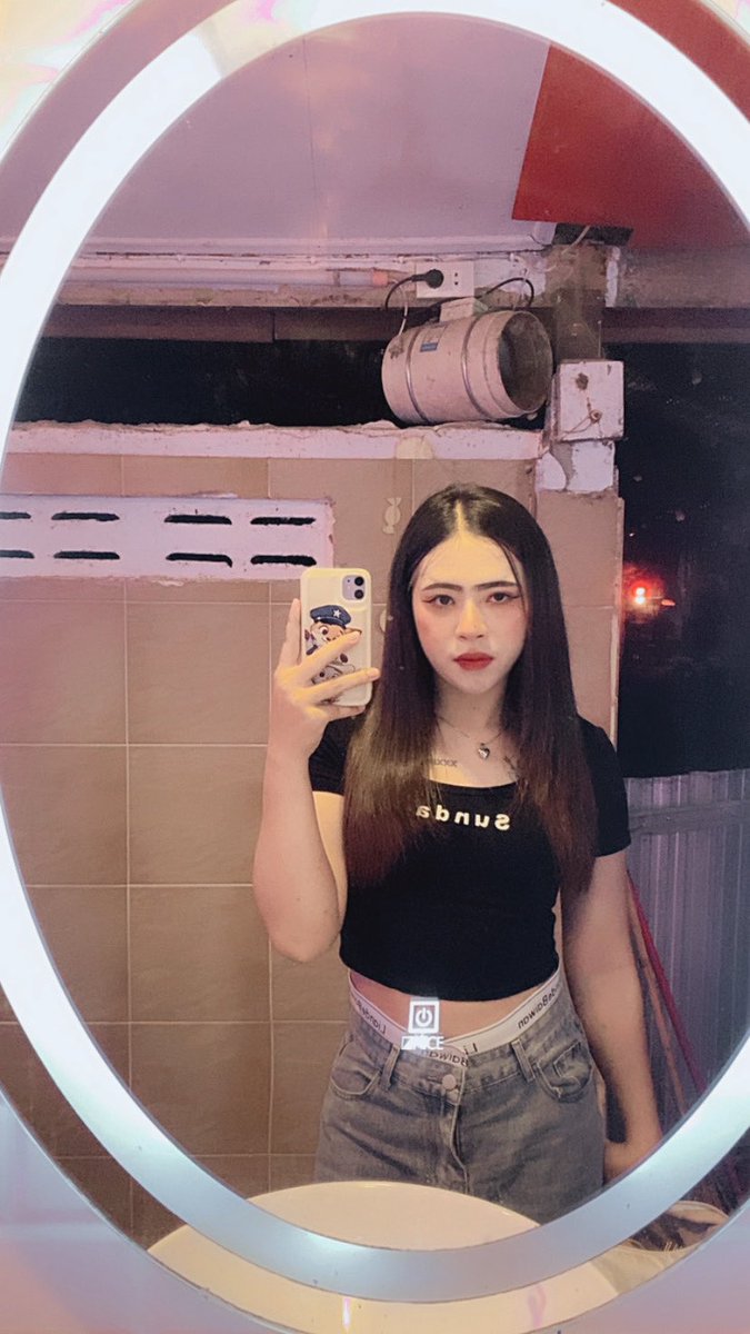 น้ำหนาว💦 tweet media