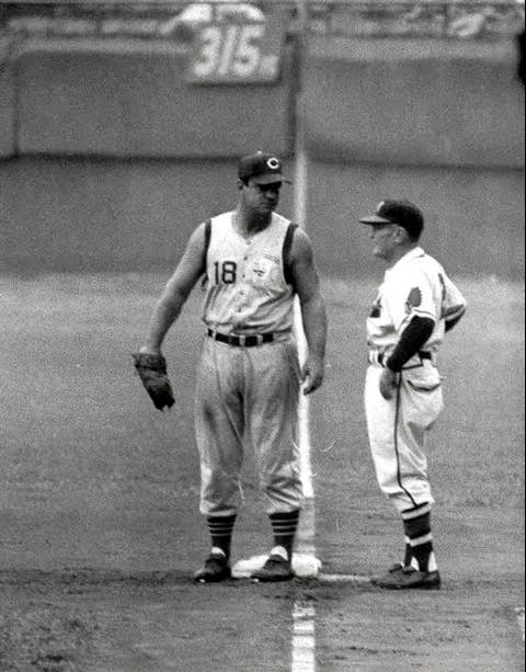 JonRodg97335205's tweet photo. Ted Kluszewski and Braves first base coach Charlie Grimm at County Stadium in Milwaukee in 1956. https://t.co/VlGYNj5Y9S