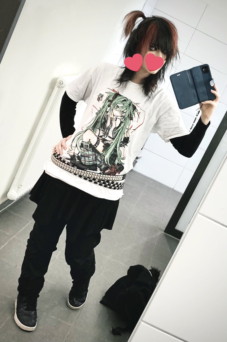 ♂ valentin🪱 saerans husband 🎀 tweet media