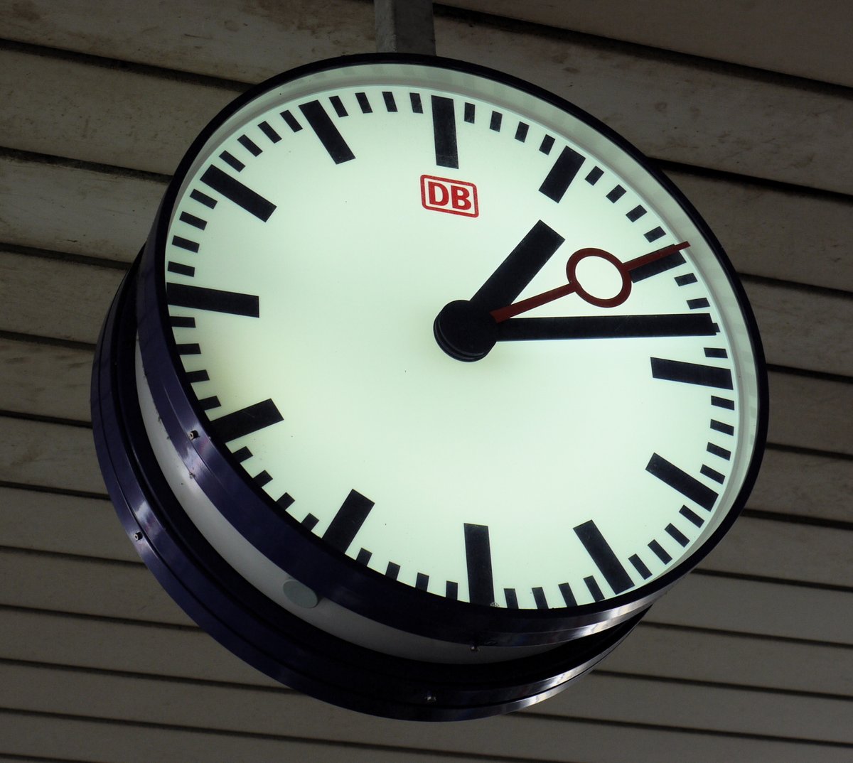 metrotravelnews tweet media