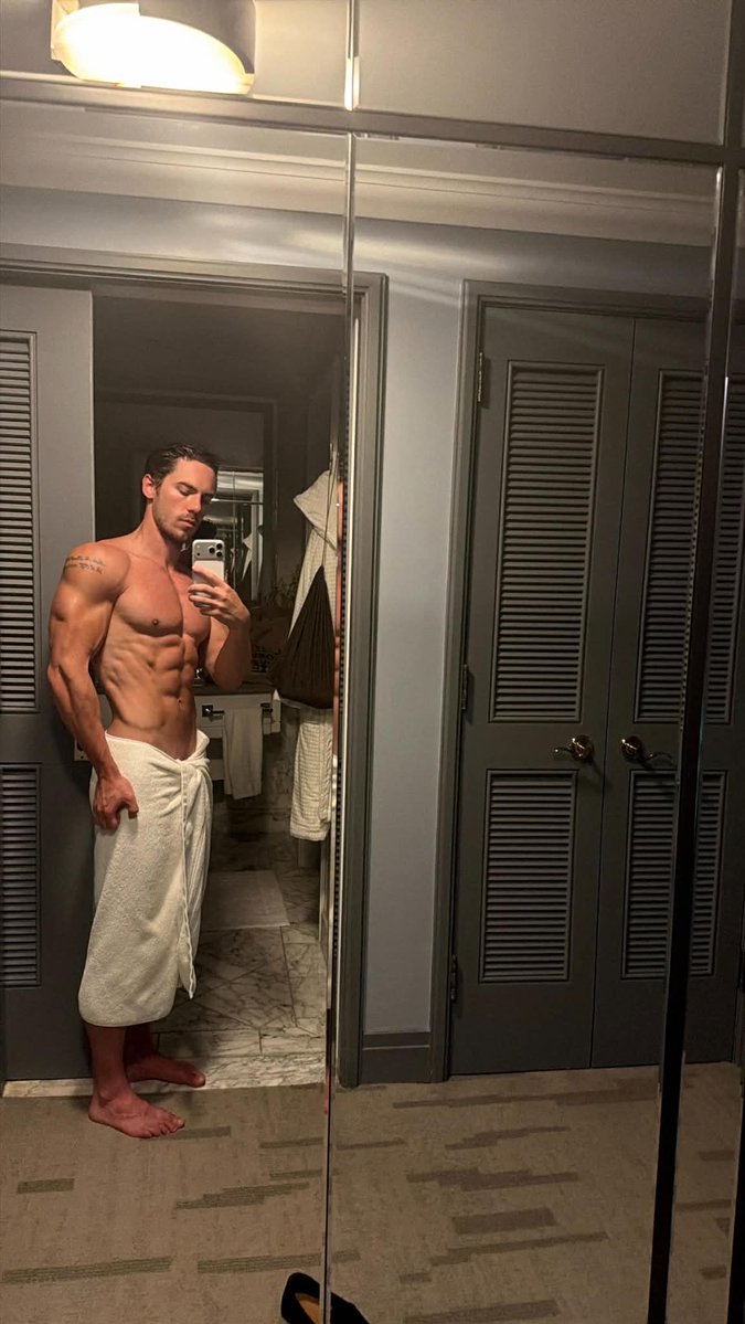 Greg O'Gallagher tweet media