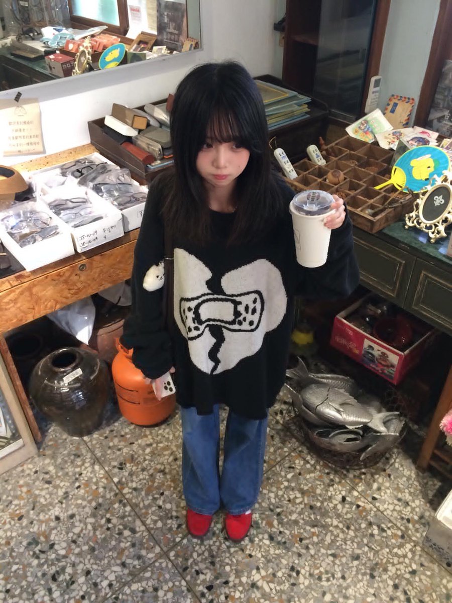 貓貓蟲~ tweet media