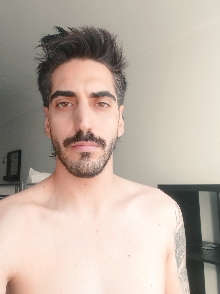 𝐓𝐡𝐞 𝐏𝐚𝐩𝐢 𝐍𝐞𝐱𝐭 𝐃𝐨𝐨𝐫 ( 55% free) tweet media