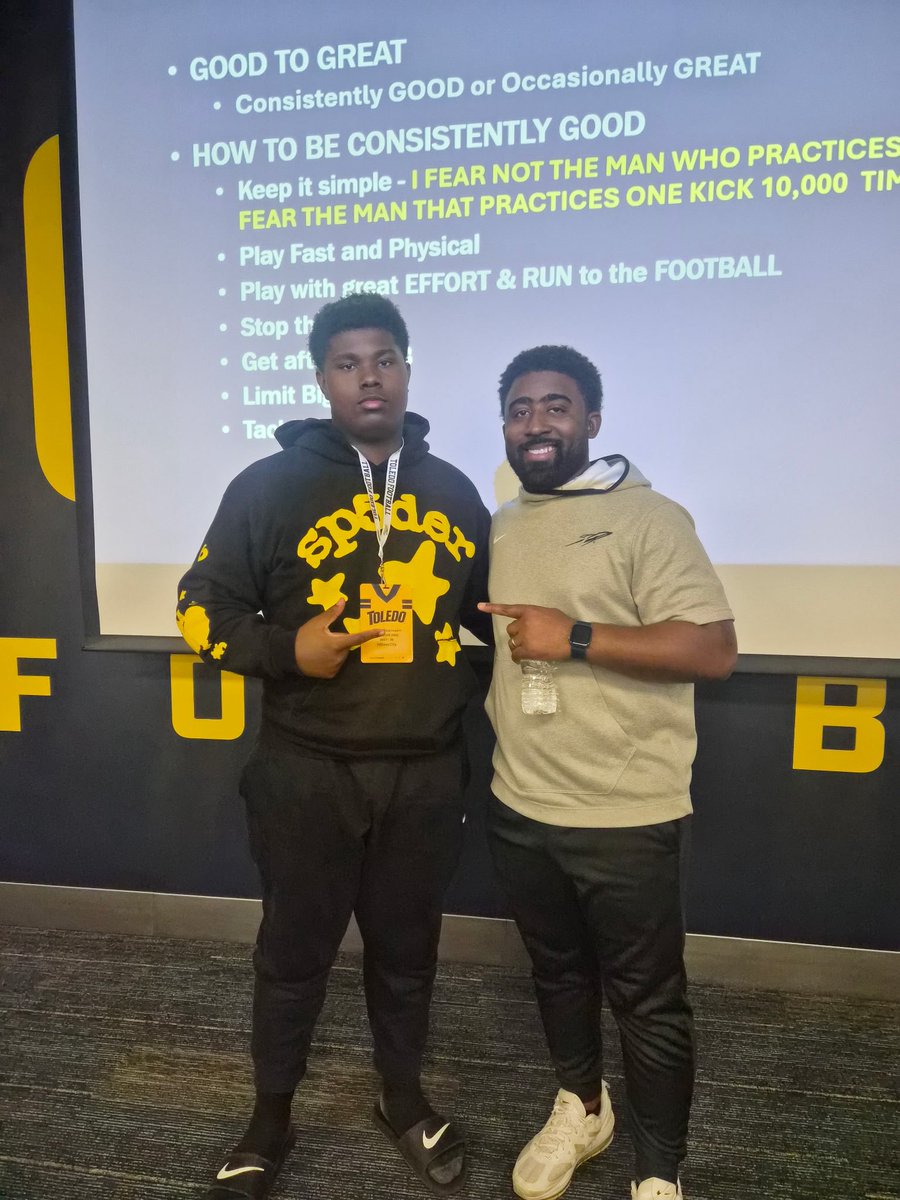 Elijah Robinson tweet media