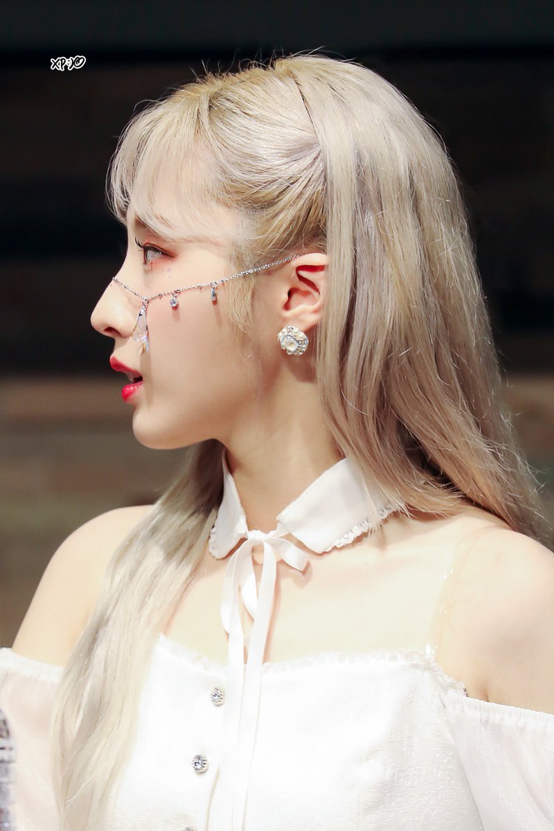 HaSeul Bot tweet media