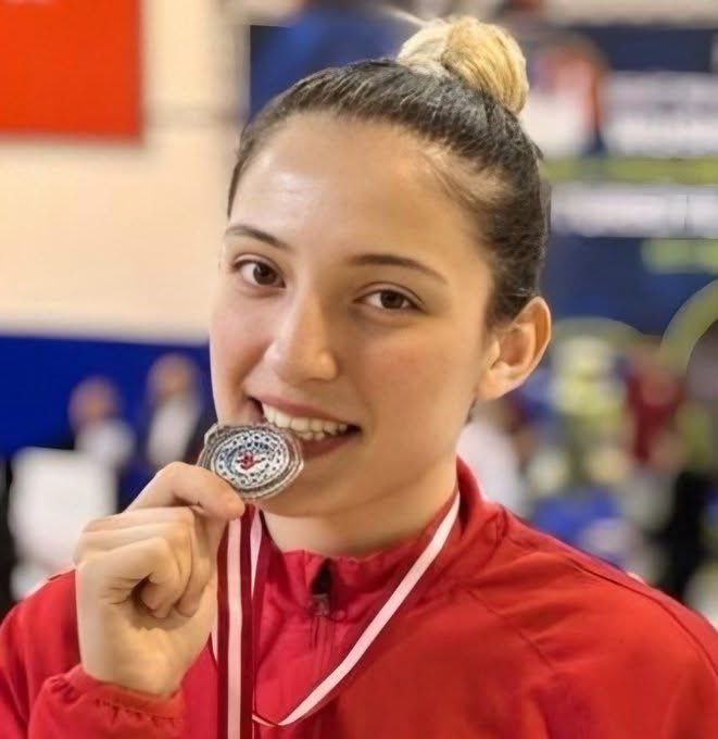 Albayim⭐️⭐️⭐️ tweet media