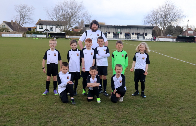 Roger Smith tweet media