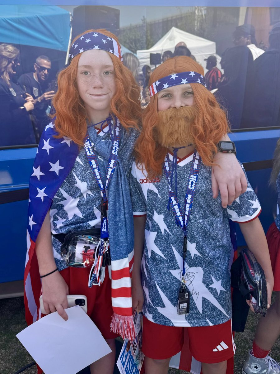 Alexi Lalas tweet media