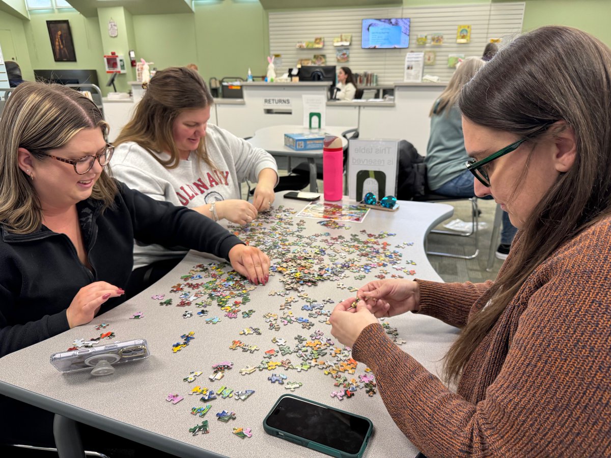 Thorold Public Library tweet media