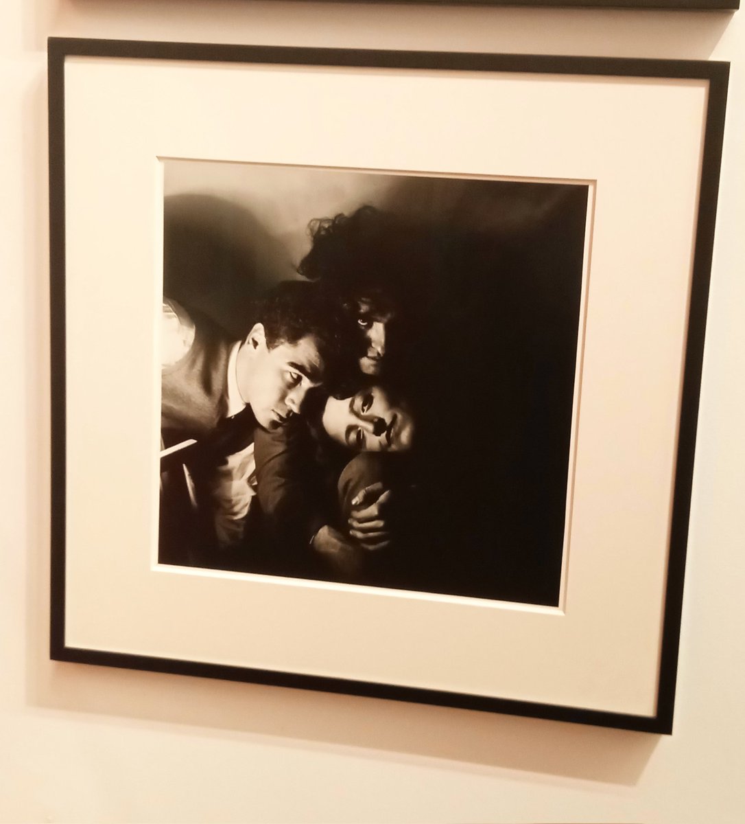 Livros inventados tweet media