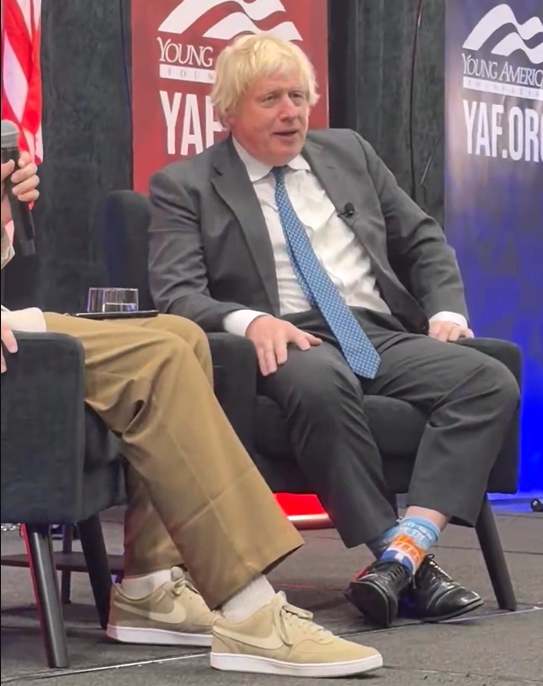 Dodo Socks tweet media