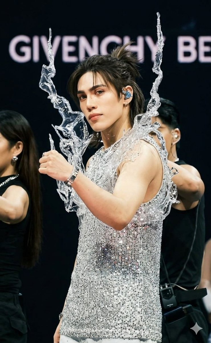 ᑭᖇEᔕᗩ ᐯOTIᑎG ᔕᑫᑌᗩᗪ🍓 tweet media