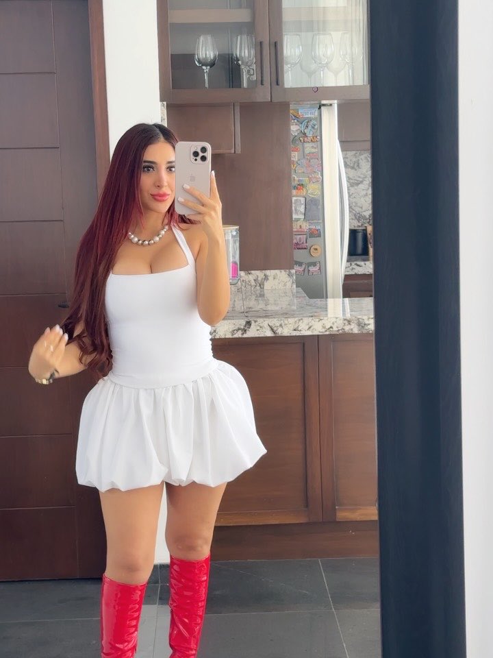 Jessica Sodi 🍑 tweet media