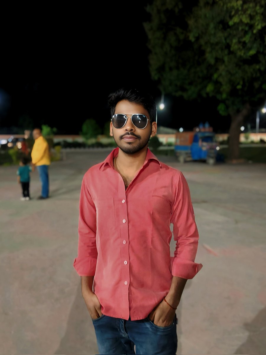 _xashutosh's tweet photo. #ट्रेडिंग #फोटो https://t.co/efVP8xOfua