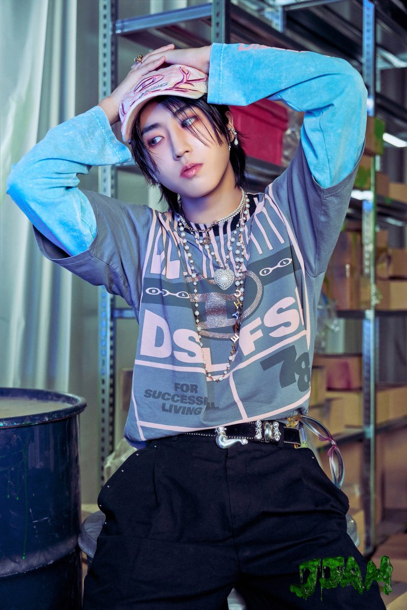 * ORI !! . . . ⸜(｡˃ ᵕ ˂ )⸝♡ . . . 🔪🩸 !! tweet media