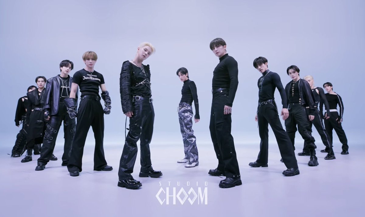 냐냥이♡ tweet media