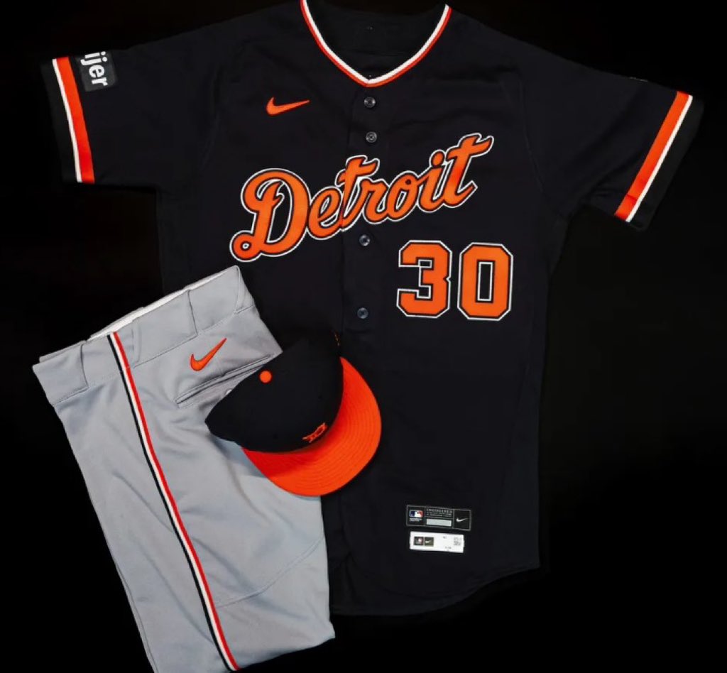 𝔗𝔥𝔢 𝔇𝔢𝔱𝔯𝔬𝔦𝔱 𝔗𝔦𝔪𝔢𝔰 📰 tweet media