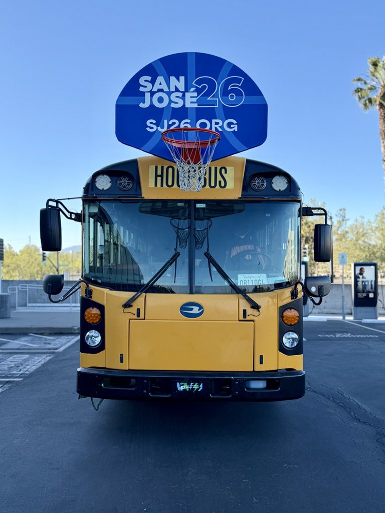 ISC_PU's tweet photo. Beautiful Day in San Jose ☀️ 

🚂🆙 https://t.co/U7jaYvkckw