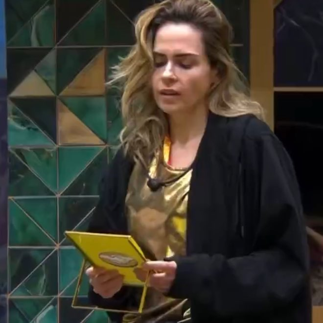 Central Reality tweet media